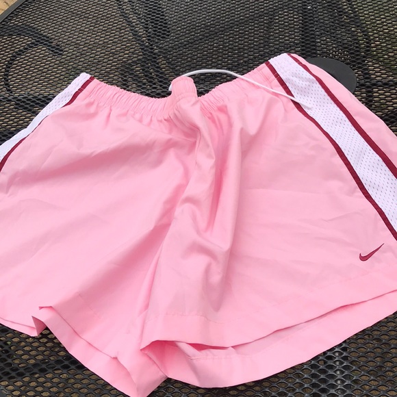 Nike shorts - Picture 5 of 6